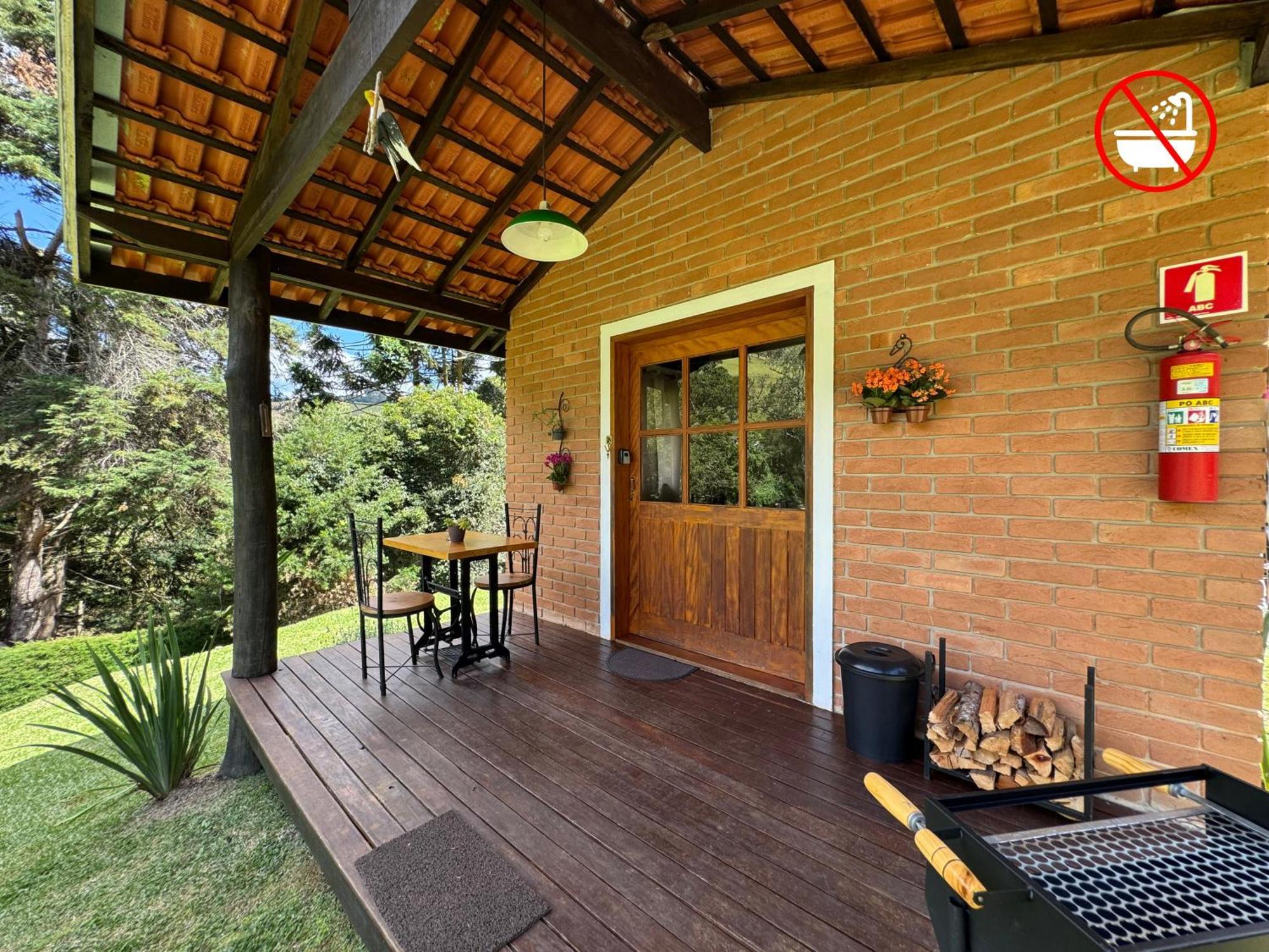 Apartamento 4 Estacoes & Chale Da Pedra